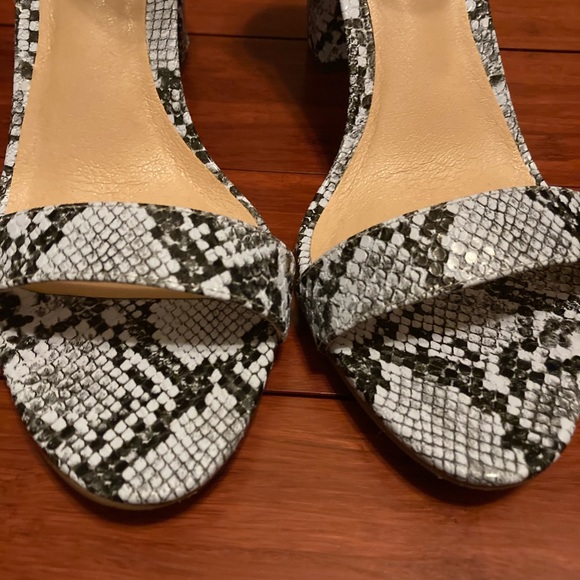 Madden Girl Sandals - Picture 6 of 7